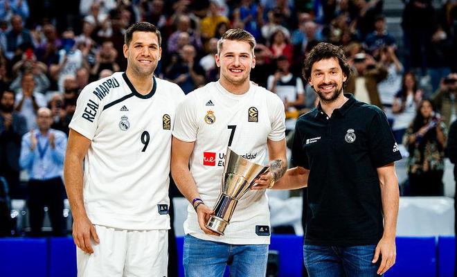 日职乙战报：神代庆人、村上悠绯破门，爱媛1-1熊本（日职乙战报：神代庆人与村上悠绯相继建功，爱媛1-1战平熊本）