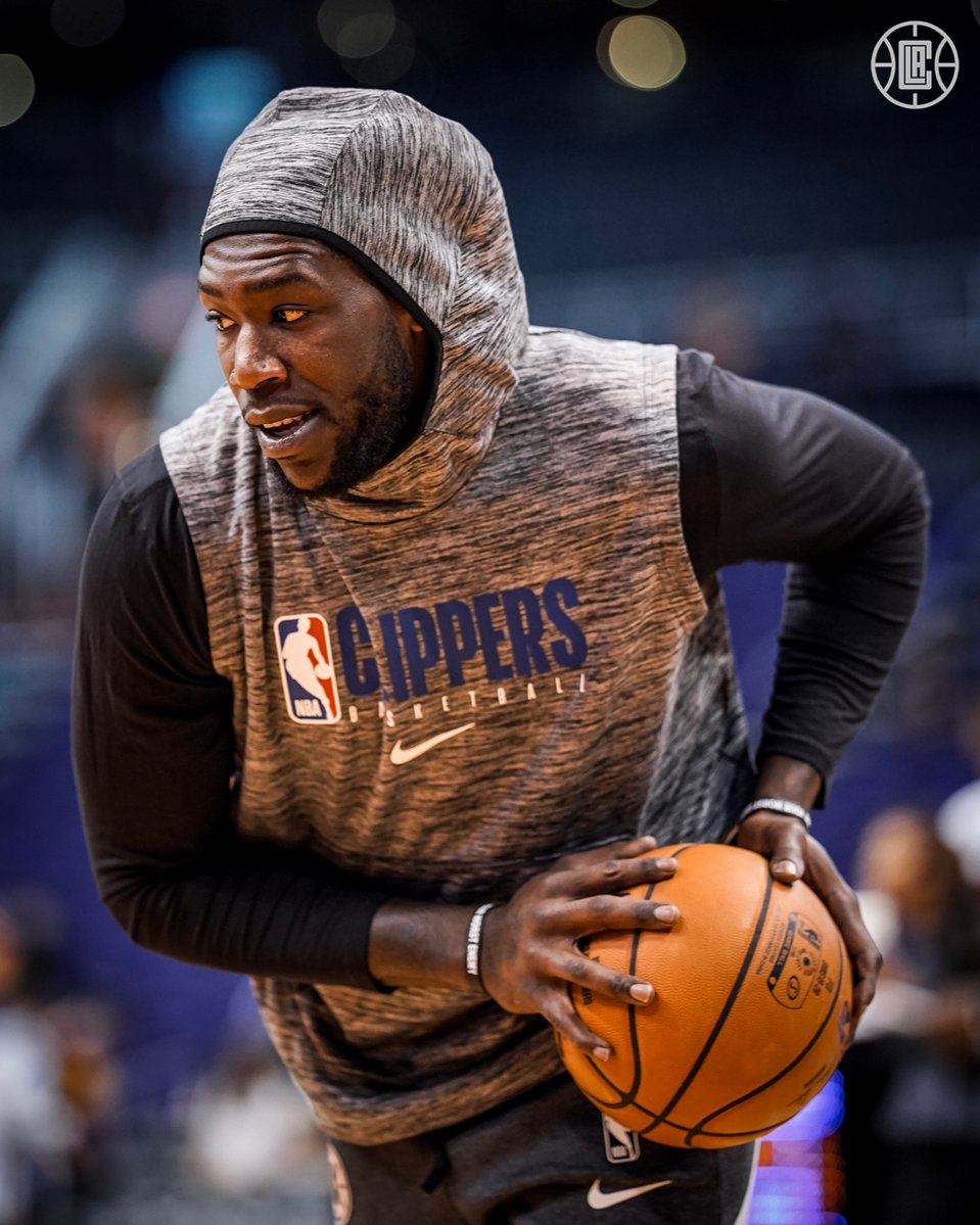 迈阿密vs纽约城：梅西领衔，布斯克茨、德保罗、阿尔巴出战（迈阿密对决纽约城：梅西挂帅，布斯克茨、德保罗、阿尔巴披挂上阵）