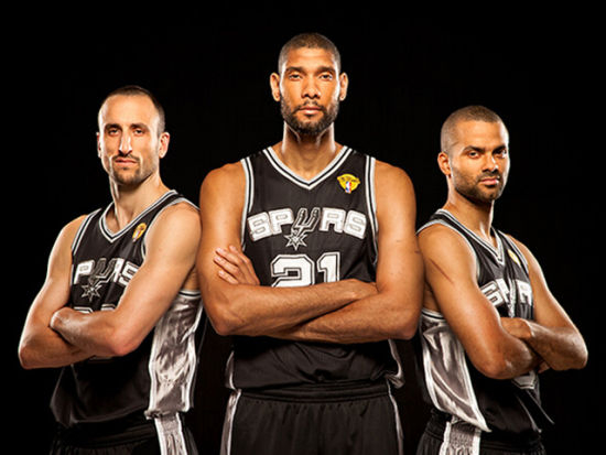 取得赛季欧冠首胜，尤文时隔419天再次在欧冠客场赢球（尤文时隔419天客场告捷，收获本赛季欧冠首胜）