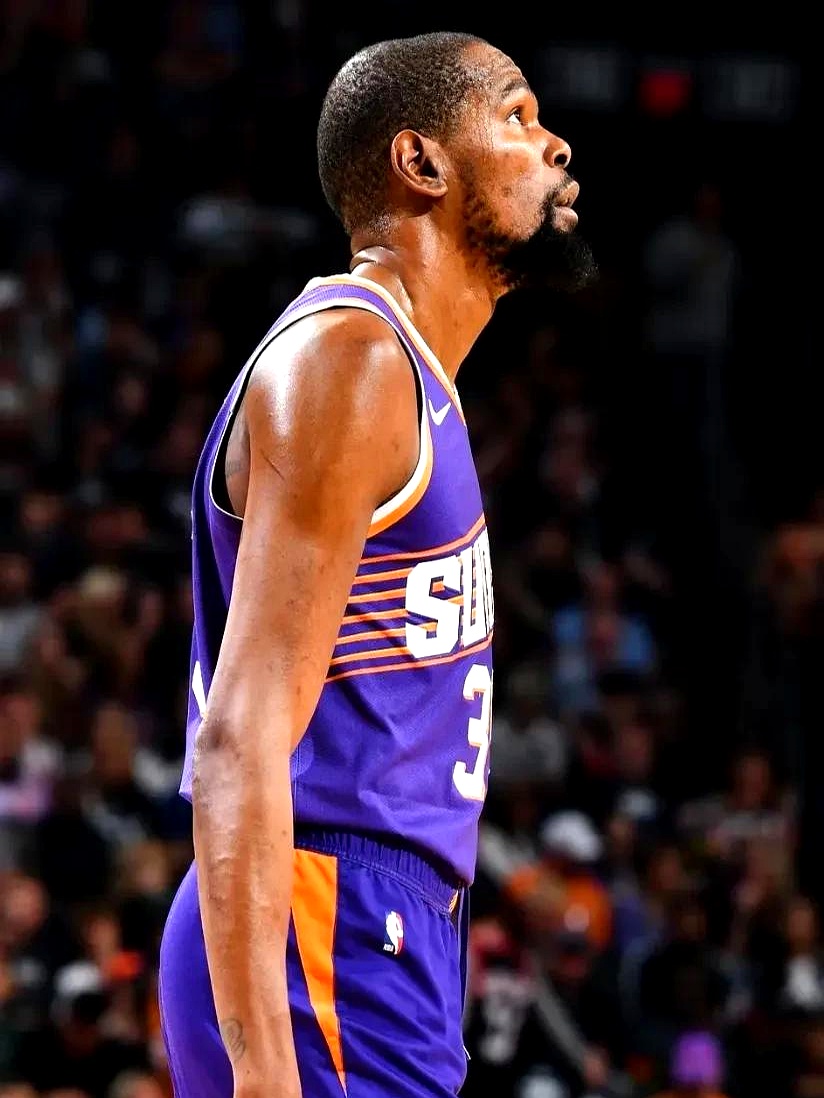 足球世界杯亚洲区预选赛关键比赛回顾（世界杯亚洲区预选赛焦点战综述）