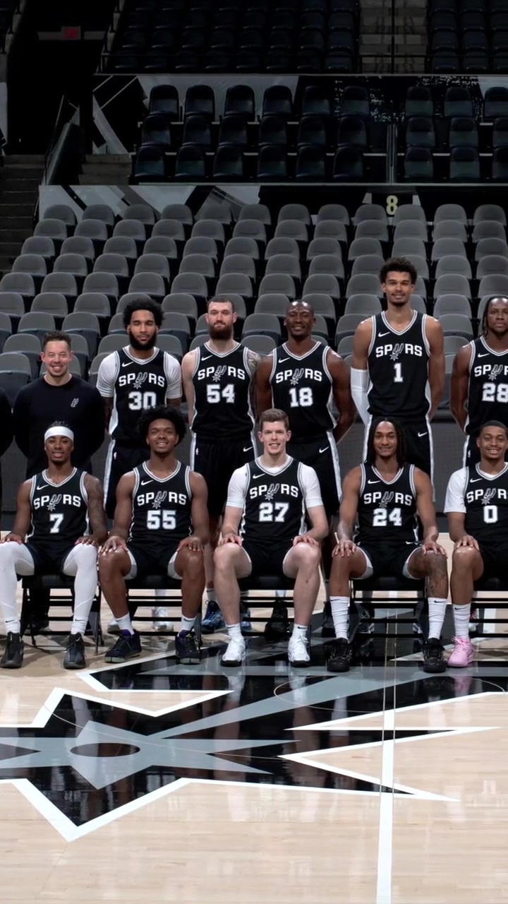 湖人浓眉哥篮下统治力助球队连胜（浓眉统治禁区，助湖人豪取连胜）