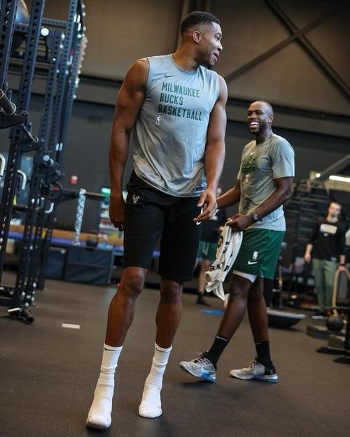 这个点球是否合理（这粒点球判罚公正吗？）