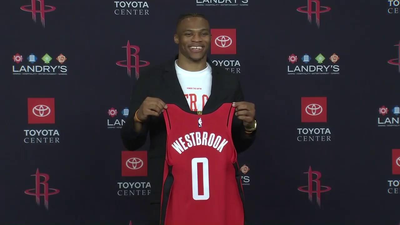 维尔茨加盟利物浦后表现低迷，仅1次进球被判乌龙，未能兑现预期。（维尔茨转会利物浦后状态低迷：唯一进球判为乌龙，表现未达预期）